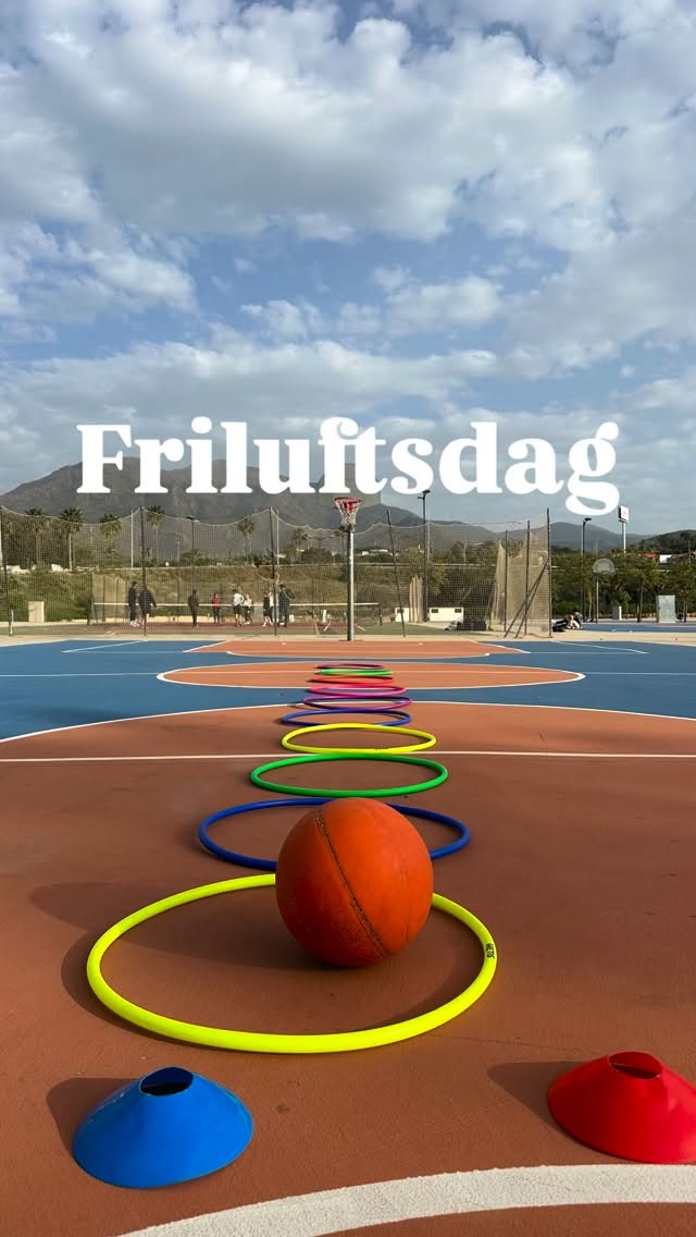 ⚽️Friluftsdag i Estepona 🏀🏓☀️ Fullt ös. Ingen paus. 🇪🇸 #lågstadiet #mellanstadiet #högstadiet #förskolan…