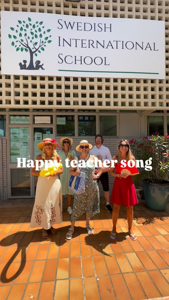 🇪🇸 Happy Teacher Song 🎶✨ Hoppas att ni njuter av ett riktigt härligt sommarlov ☀️💛 (och vår sång givetvis…
